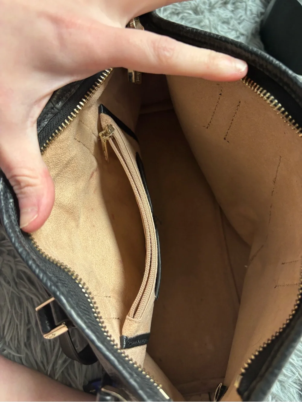 Elegant kate spade Abbott Small Satchel in Black